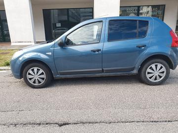 Dacia Sandero 1.4 Benzina 