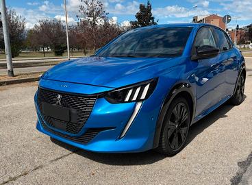 PEUGEOT 208 GT 131CV 