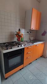 Cucina e arredi vari