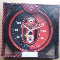 Milan - Orologio da parete rosso-nero