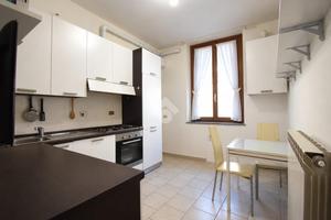 2 LOCALI A BRUGHERIO
