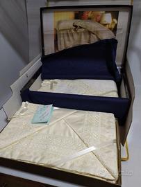 corredo completo lenzuola con copriletto matrimoni