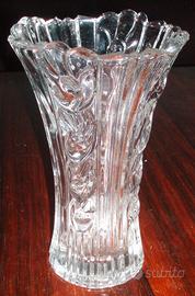 Vaso da fiori in vetro vintage