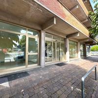 NEGOZIO A MONTECATINI-TERME