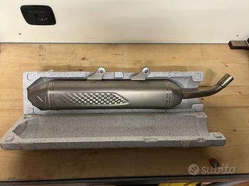 Silenziatore Akrapovic Slip On