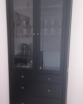 vetrina Ikea hemnes marrone
