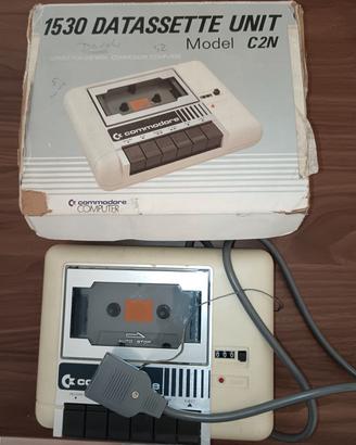 retrò game commodore console