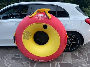 Ciambellone gonfiabile da traino professionale