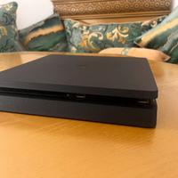 PS4 SLIM 1TB+ 5 GIOCHI INCLUSI