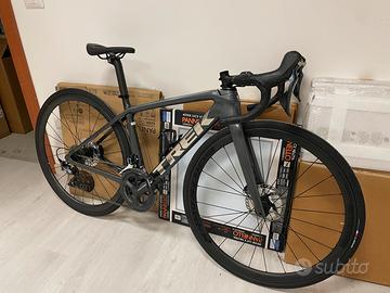 TREK EMONDA SL6 PRO
