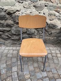 Sedia in legno e metallo