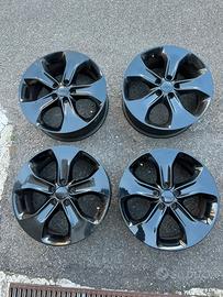 Cerchi originali Jeep Compass da 18” nero lucido