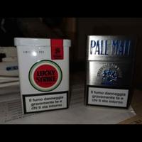 Porta sigarette in latta dell'epoca originali 