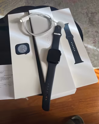 Apple Watch Series 8 45mm Midnight GPS – MNP13BS/A