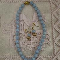 collana e orecchini di calcedonio