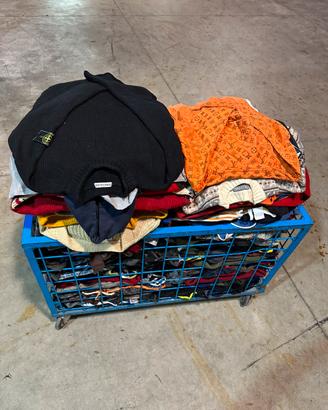 Abbigliamento Vintage / Firmato al kg