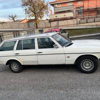 Mercedes benz 240 TD Aspirato w123