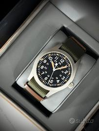 Hamilton Khaki Field