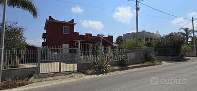 VILLA IN VIA STELLA CINESE