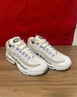 Nike Air Max 95 bianche/grigie con dettagli lilla