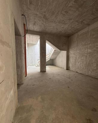 Immobile di 200 m² con 5 locali a Qualiano