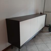 Credenza moderna laccata 