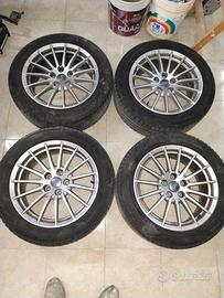 4 cerchi 17 audi con gomme nuove 