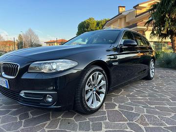 BMW 520 d xDrive Touring Luxury