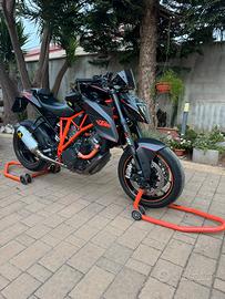Ktm superduke r 1290