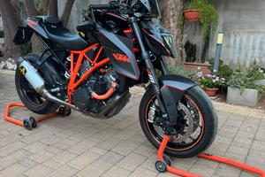 Ktm superduke r 1290