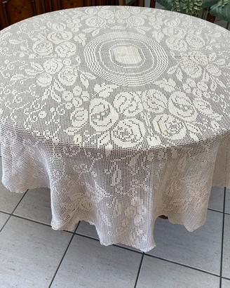 Tovaglia beige fatta a mano