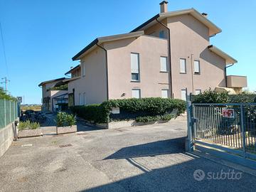 Garage zona palazzetto sport