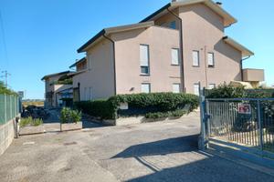 Garage zona palazzetto sport