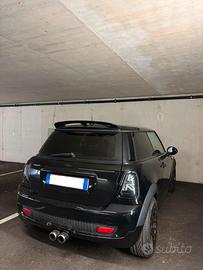 Mini "All Black"