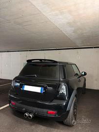 Mini "All Black"