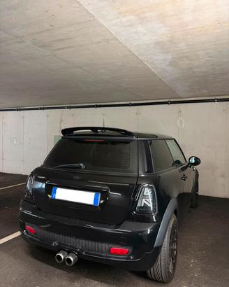 Mini "All Black"