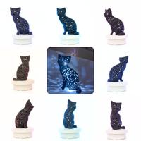 Elegante Statuetta Lampada Gatto con 8 palline led