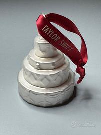 Taylor Swift – RED Cake Ornament