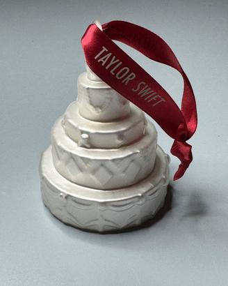 Taylor Swift – RED Cake Ornament