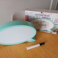 Lampada scrivibile a fumetto “Speech bubble light