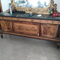 Stanza da pranzo in stile impero