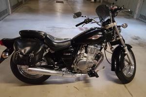 Suzuki Marauder GZ 250