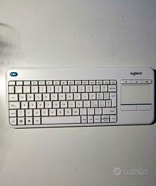 Tastiera Logitech K400 Plus