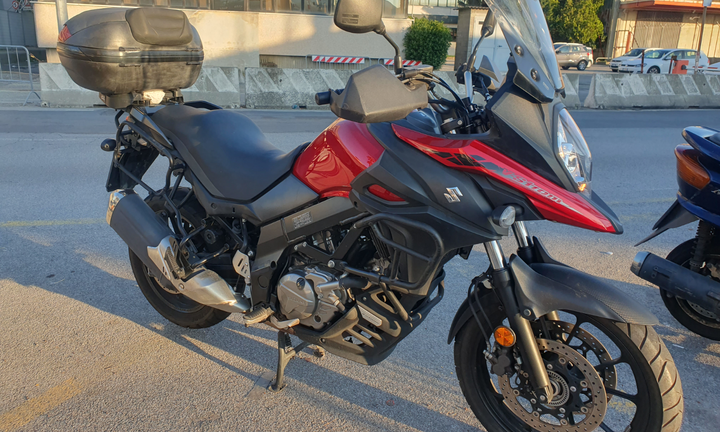 Suzuki v strom 650