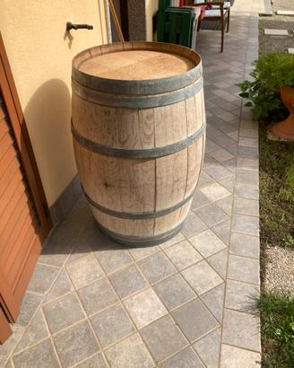 Botte di legno da vino