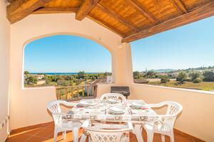 Appartamento 700 mt dal mare con vista mare