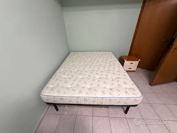 Letto matrimoniale (materasso+rete)