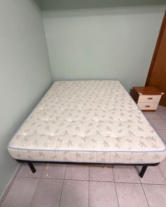 Letto matrimoniale (materasso+rete)