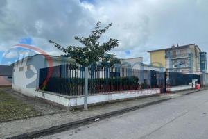 Locale Commerciale Cancello ed Arnone