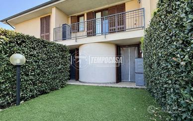 BILOCALE CON GIARDINO E AMPIO BOX